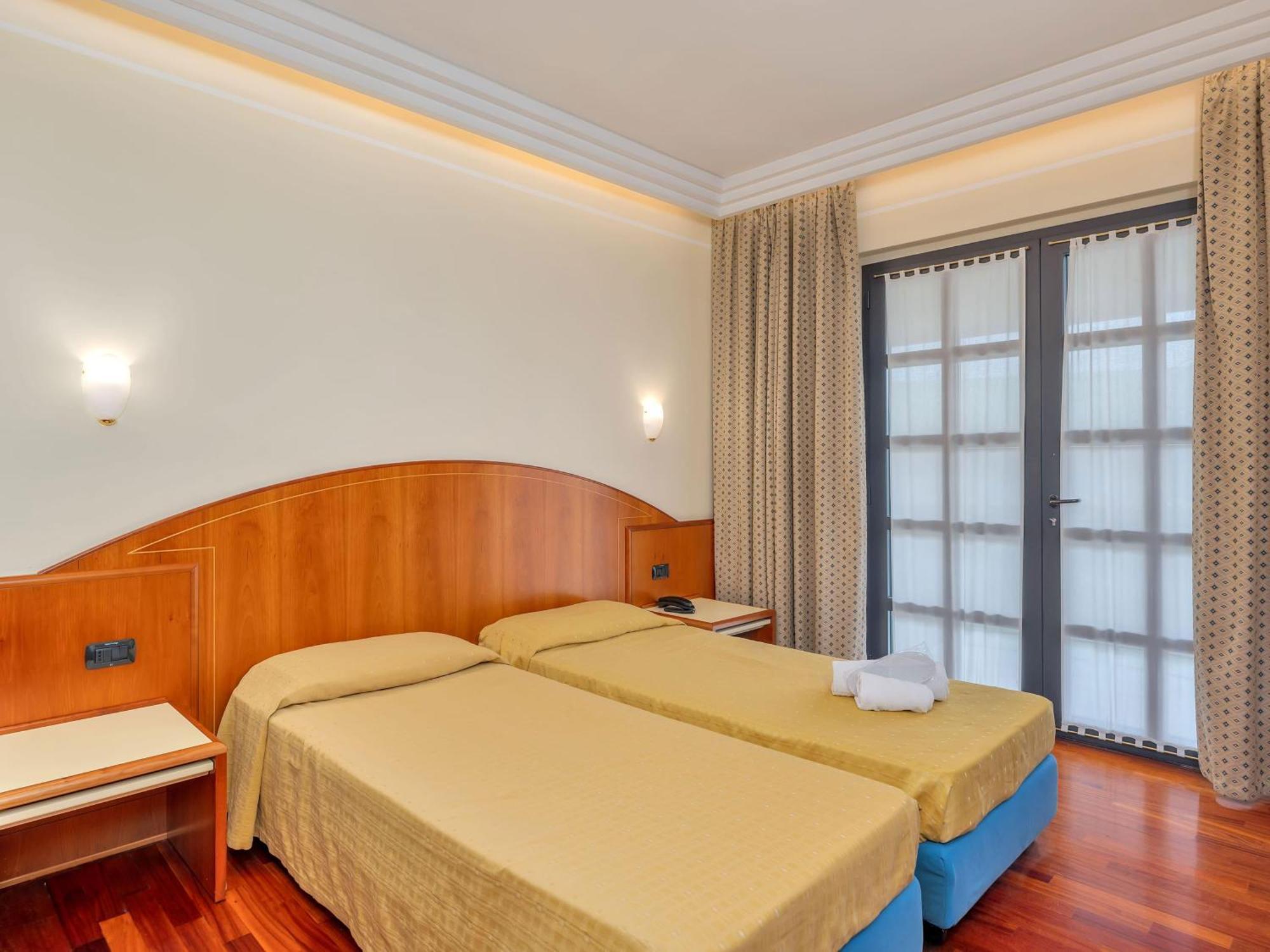 B&B Hotels Hotel Prestige Ornago المظهر الخارجي الصورة